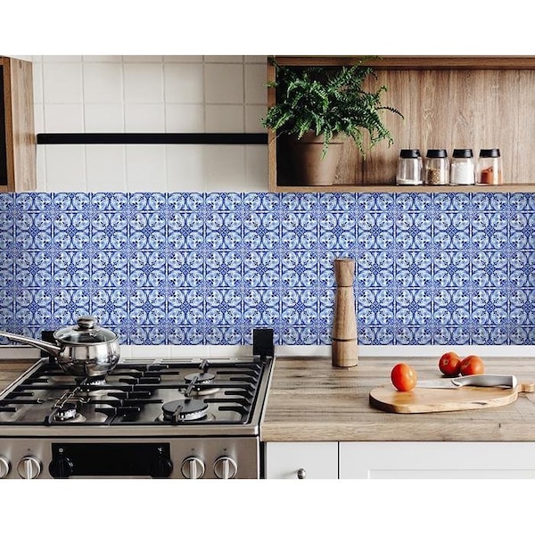 Homeroots 7 x 7 in. Blue Cloud Peel & Stick Removable Tiles 400108 - main